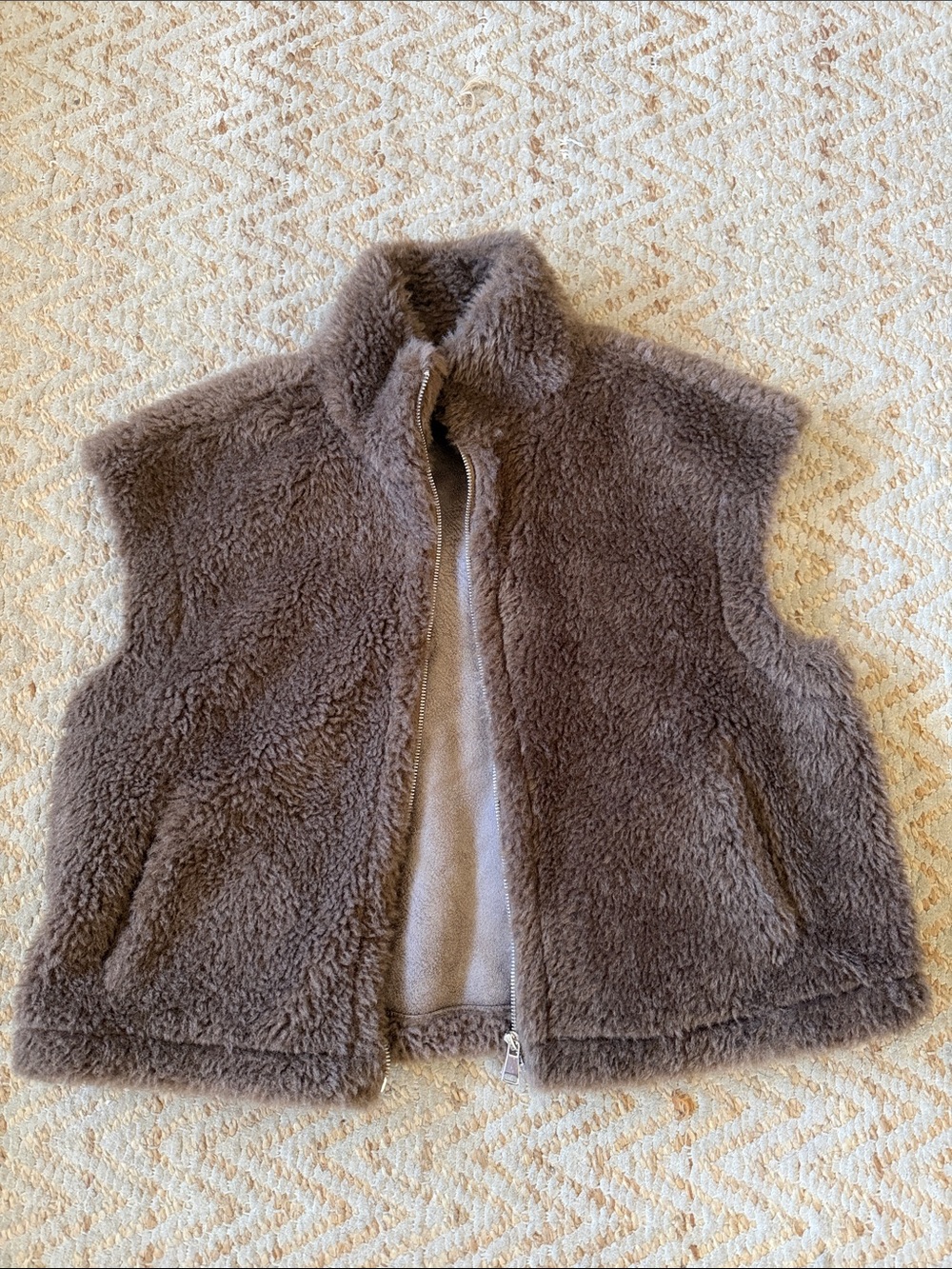 Sage Plush Sherpa Vest in Taupe Brown